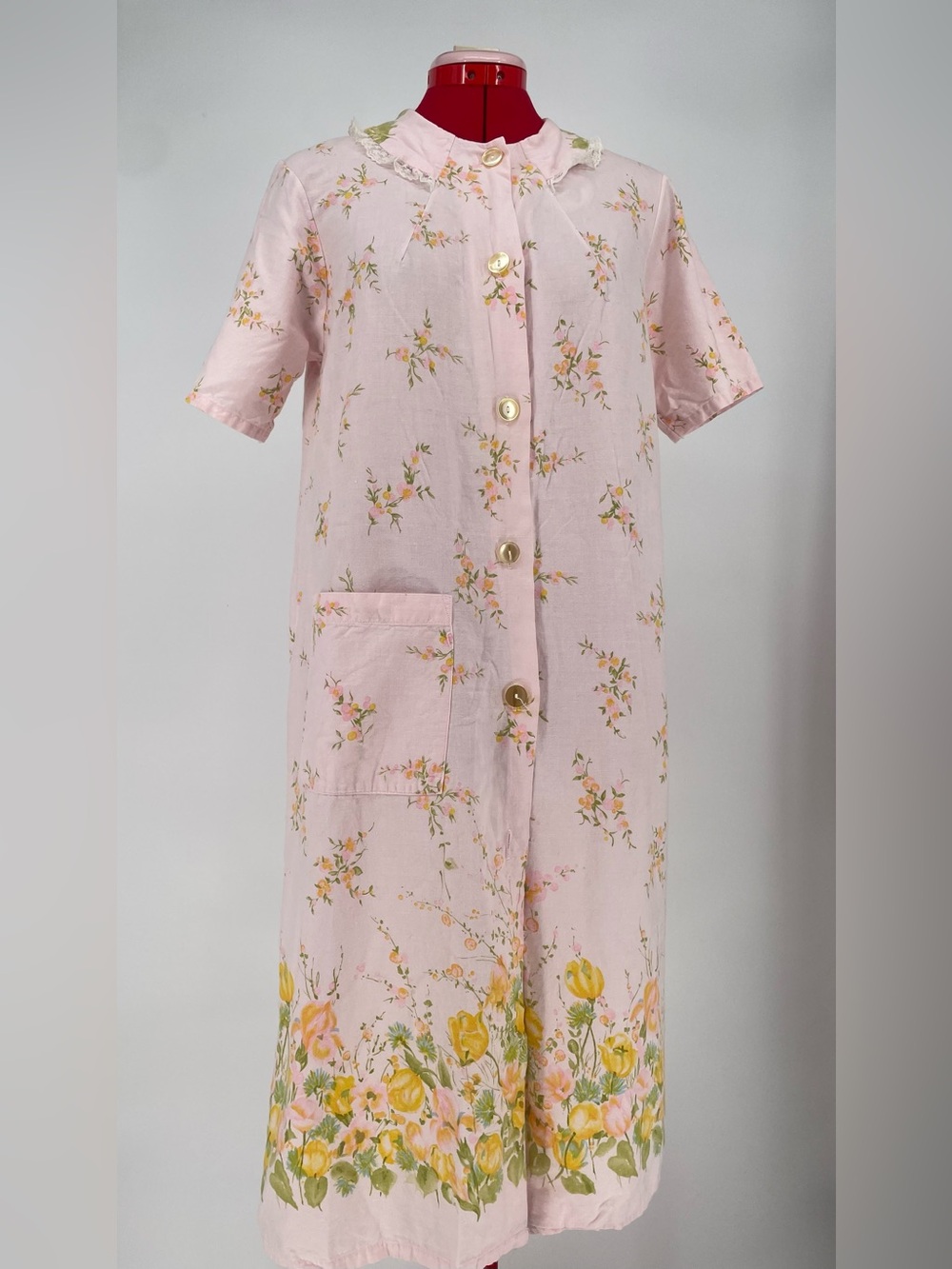 60s 70s Kats Coat Floral 100% Cotton House Coat Nightgown Cottagecore
